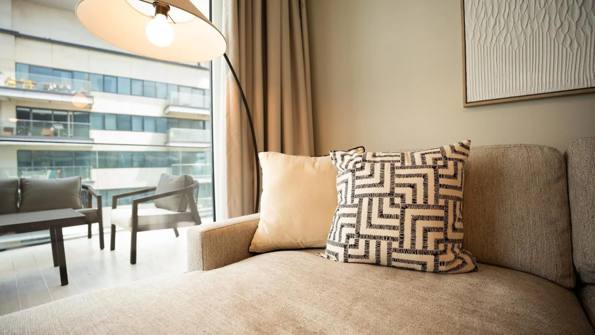 Sustainable Stylish Mayan 1 Bedroom - Yas Island Abu Dhabi 0*,  Emirati Arabi Uniti